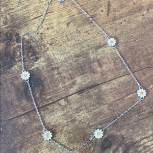 Pura Vida daisy choker